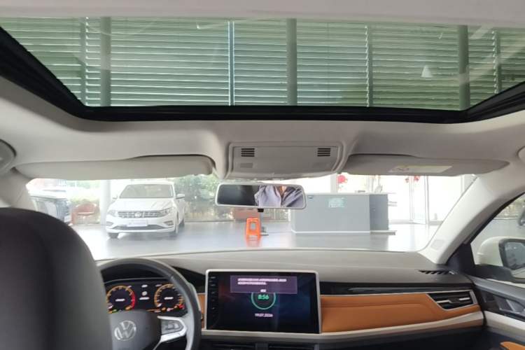 Used Volkswagen Bora 2024 200TSI DSG EnjoyDrive PRO Edition Headliner