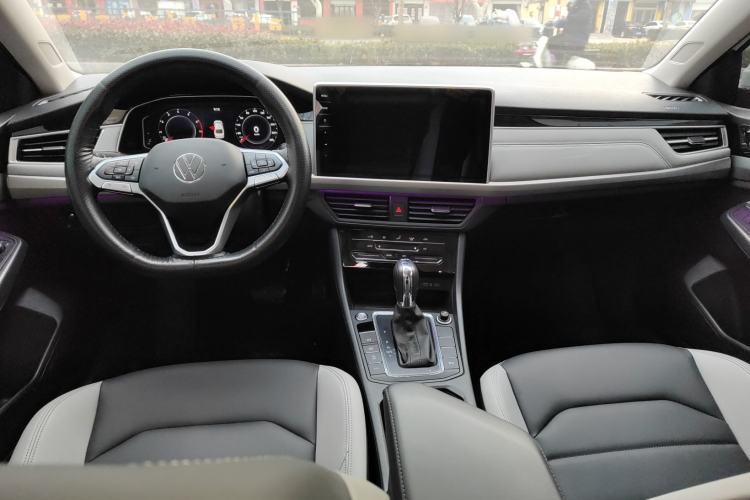 Used Volkswagen Bora 2024 300TSI DSG Prestige Edition Interior 2