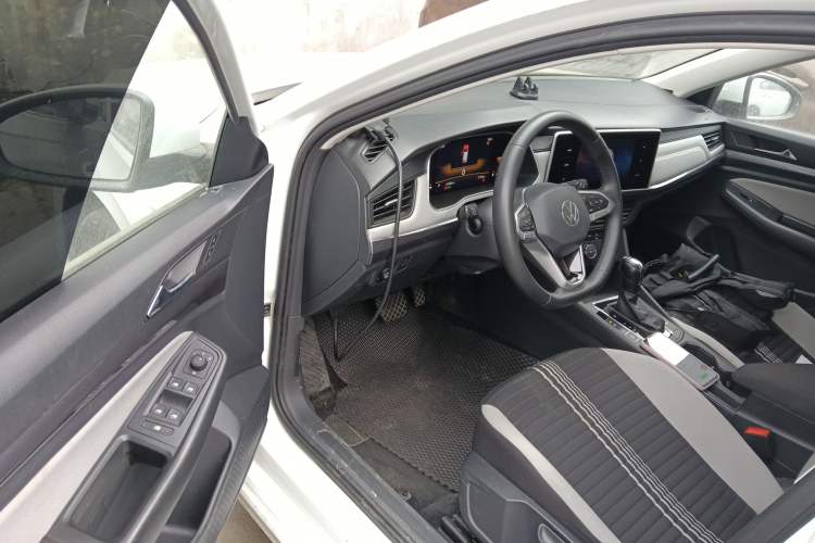 Used Volkswagen Bora 2024 200TSI DSG Comfort Edition Interior 3