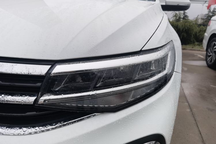 Used Volkswagen Bora 2024 200TSI DSG Comfort Edition Left Front Headlight