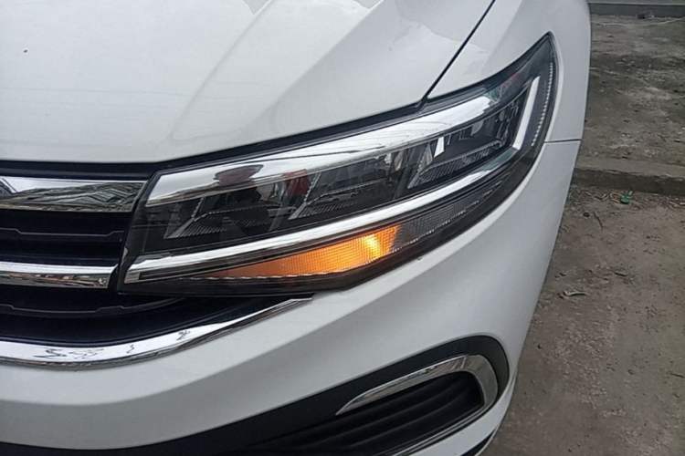 Used Volkswagen Bora 2024 200TSI DSG Comfort Edition Left Front Headlight