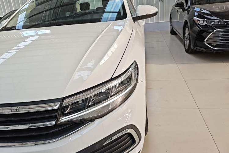 Used Volkswagen Bora 2024 200TSI DSG Comfort Edition Left Front Headlight