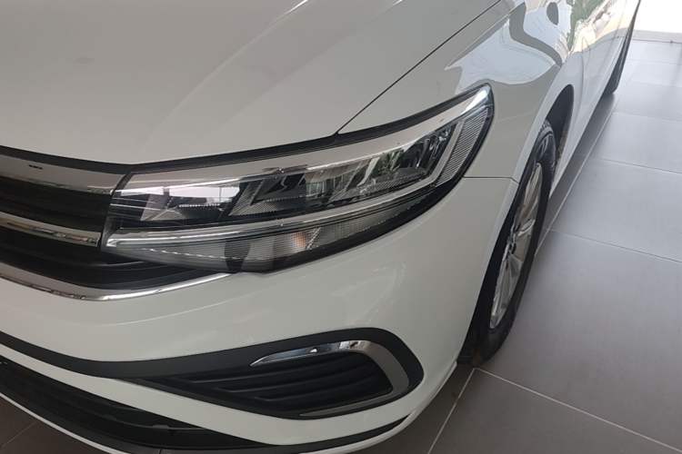 Used Volkswagen Bora 2024 200TSI DSG Comfort Edition Left Front Headlight
