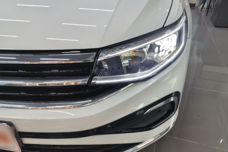 Used Volkswagen Bora 2024 280TSI DSG Comfort Edition Left Front Headlight