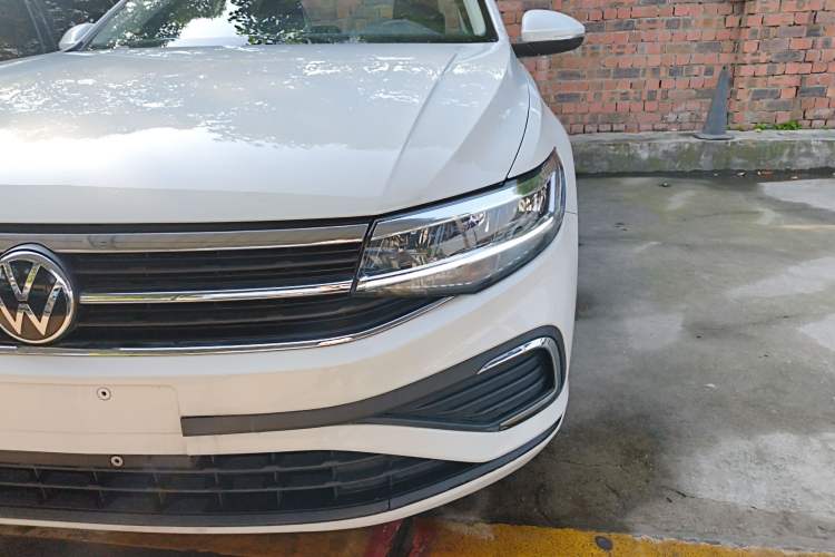 Used Volkswagen Bora 2024 200TSI DSG Comfort Edition Left Front Headlight