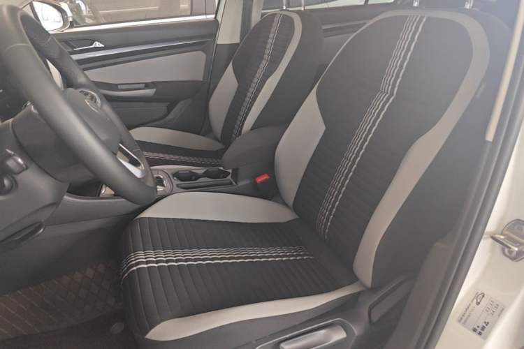 Used Volkswagen Bora 2024 200TSI DSG Comfort Edition Left Front Seat