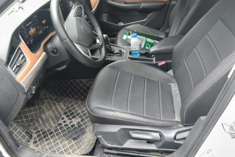 Used Volkswagen Bora 2024 280TSI DSG Comfort Edition Left Front Seat