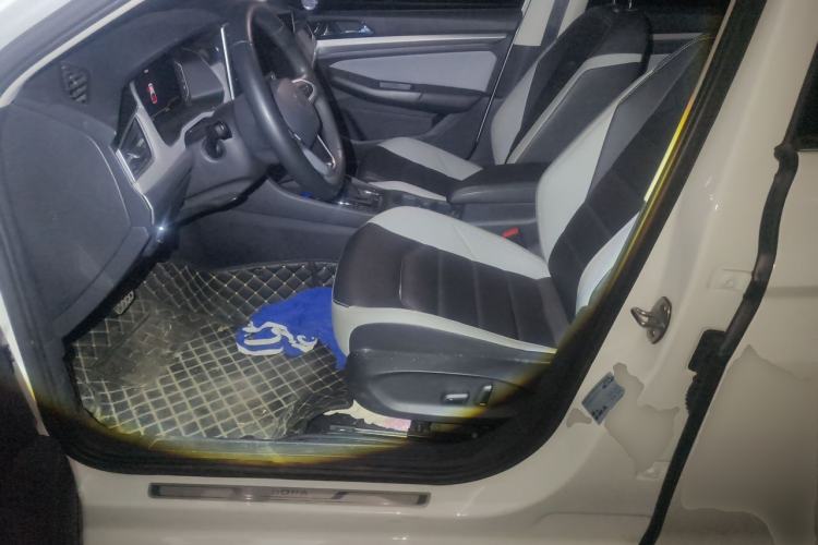 Used Volkswagen Bora 2024 300TSI DSG Prestige Edition Left Front Seat