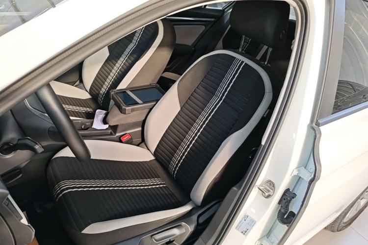 Used Volkswagen Bora 2024 200TSI DSG Comfort Edition Left Front Seat