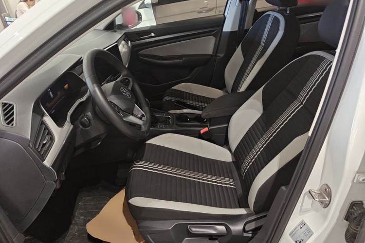Used Volkswagen Bora 2024 200TSI DSG Comfort Edition Left Front Seat