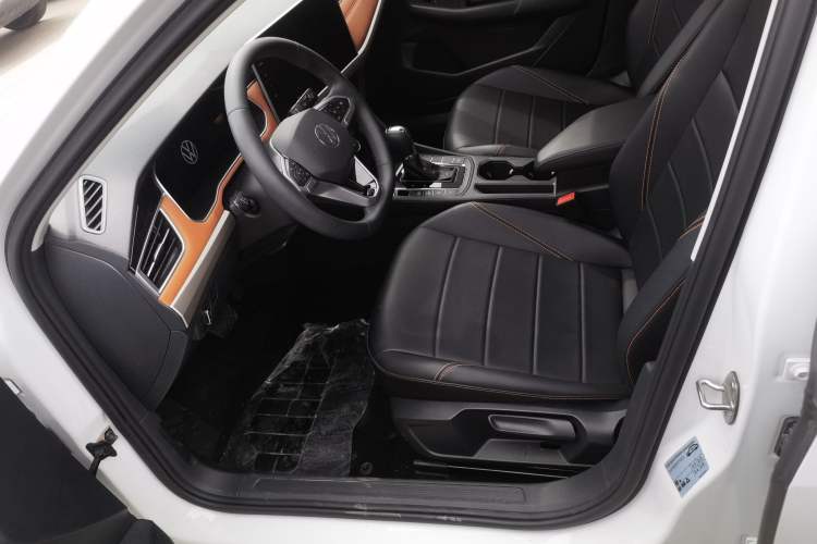 Used Volkswagen Bora 2024 280TSI DSG Comfort Edition Left Front Seat
