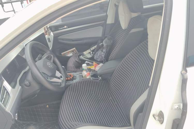 Used Volkswagen Bora 2024 300TSI DSG Prestige Edition Left Front Seat