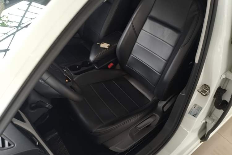 Used Volkswagen Bora 2024 200TSI DSG Comfort Edition Left Front Seat