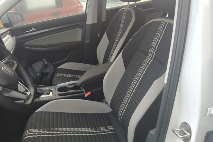 Used Volkswagen Bora 2024 200TSI DSG Comfort Edition Left Front Seat