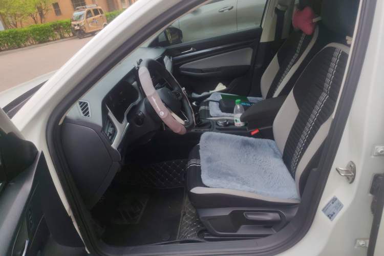 Used Volkswagen Bora 2024 200TSI Manual Comfort Edition Left Front Seat