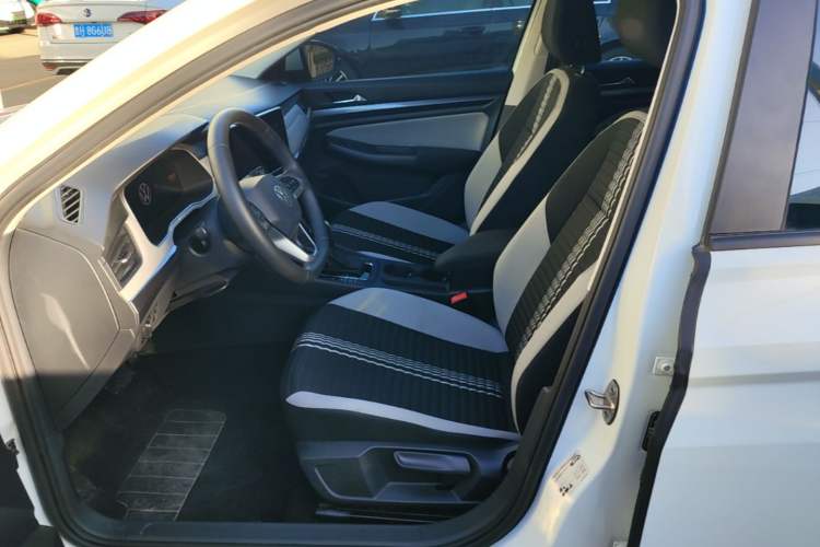 Used Volkswagen Bora 2024 200TSI DSG Comfort Edition Left Front Seat