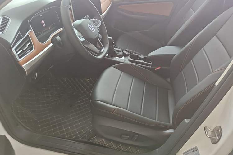 Used Volkswagen Bora 2024 200TSI DSG EnjoyDrive PRO Edition Left Front Seat