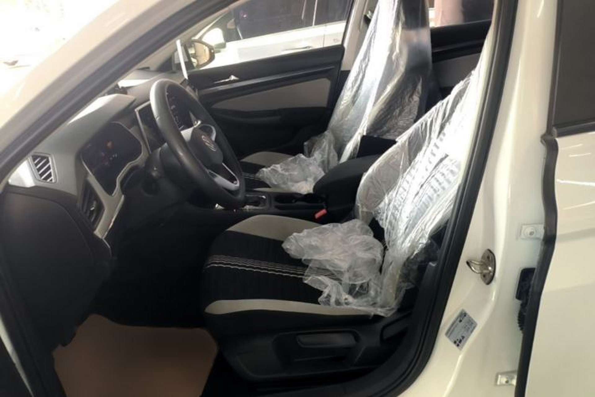 Used Volkswagen Bora 2024 200TSI DSG Comfort Edition Left Front Seat