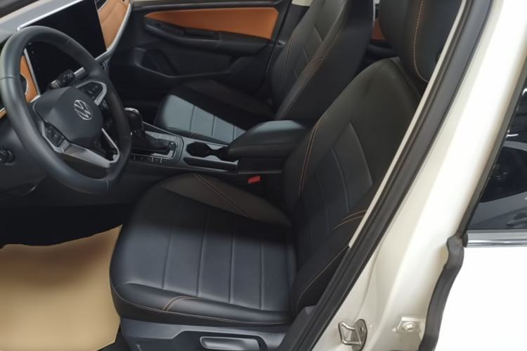 Used Volkswagen Bora 2024 280TSI DSG Comfort Edition Left Front Seat