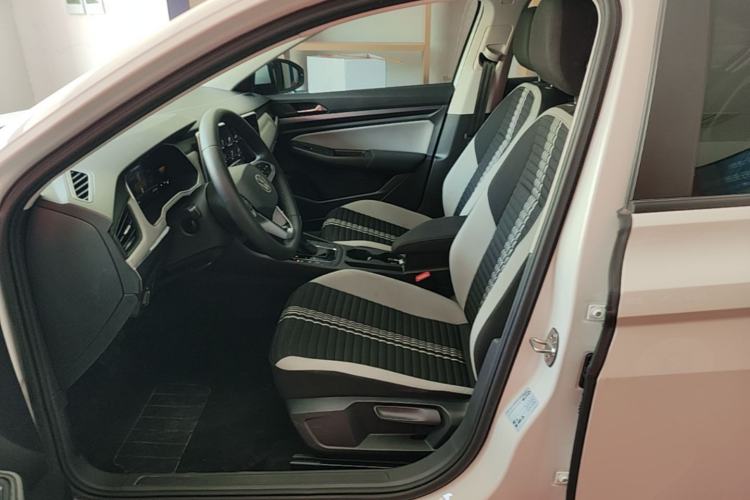 Used Volkswagen Bora 2024 200TSI DSG Comfort Edition Left Front Seat