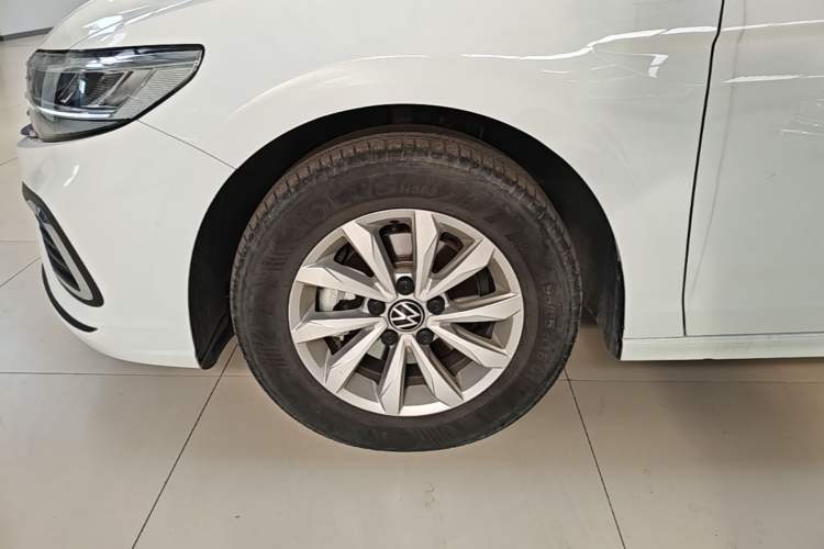 Used Volkswagen Bora 2024 200TSI DSG Comfort Edition Left Front Wheel Hub