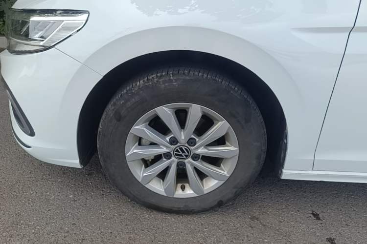 Used Volkswagen Bora 2024 200TSI DSG Comfort Edition Left Front Wheel Hub