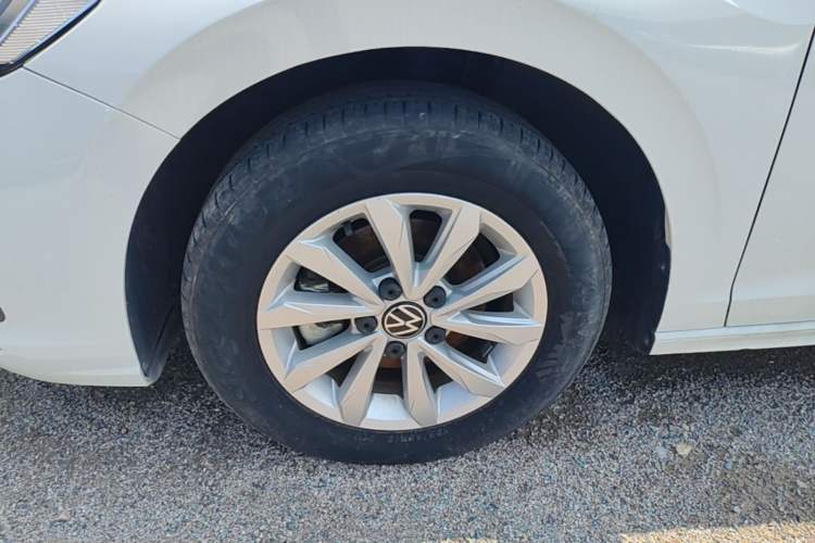Used Volkswagen Bora 2024 200TSI DSG Comfort Edition Left Front Wheel Hub