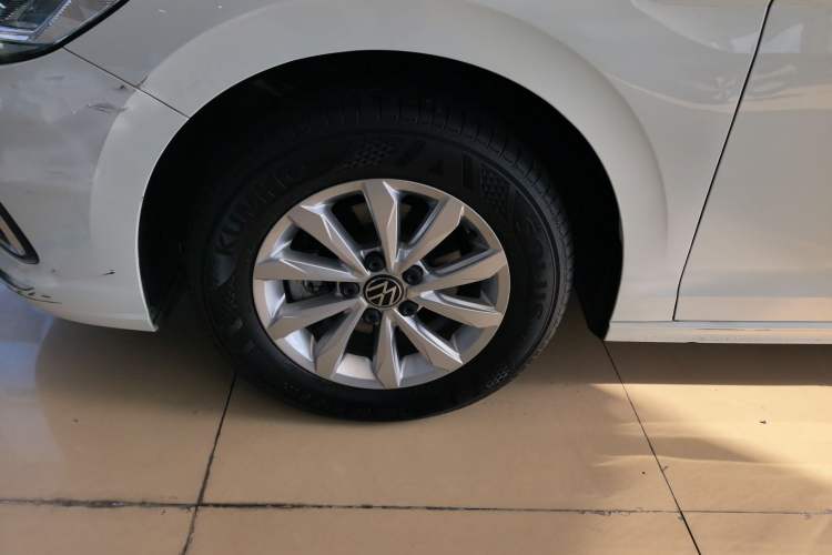 Used Volkswagen Bora 2024 200TSI DSG Comfort Edition Left Front Wheel Hub