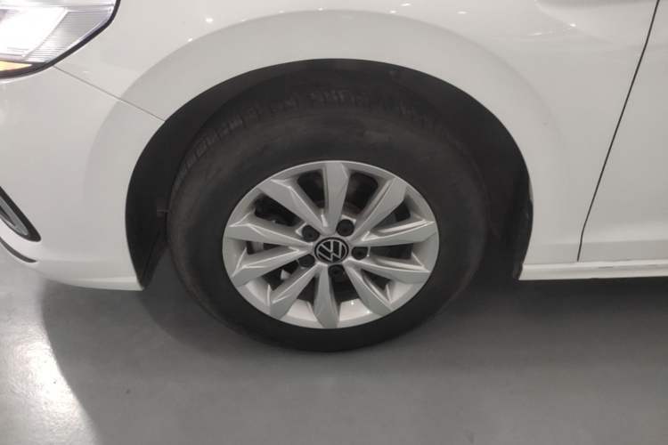 Used Volkswagen Bora 2024 200TSI DSG Comfort Edition Left Front Wheel Hub