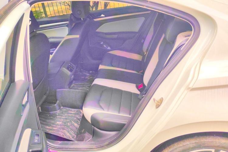 Used Volkswagen Bora 2024 300TSI DSG Prestige Edition Left Rear Seat