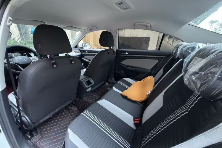 Used Volkswagen Bora 2024 200TSI Manual Comfort Edition Left Rear Seat