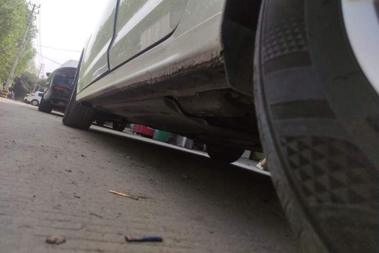 Used Volkswagen Bora 2024 200TSI DSG Comfort Edition Left Side Sill