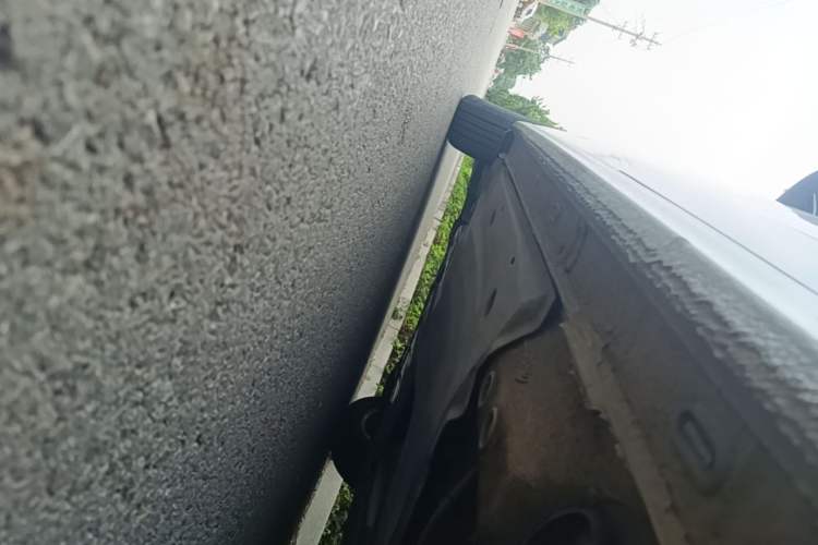 Used Volkswagen Bora 2024 200TSI DSG Comfort Edition Left Side Sill