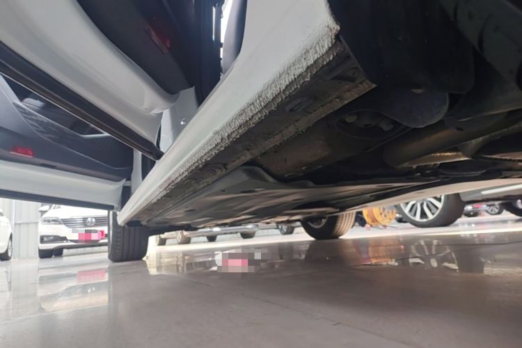 Used Volkswagen Bora 2024 200TSI DSG Comfort Edition Left Side Sill