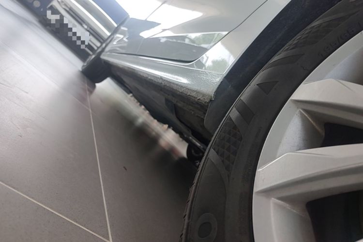 Used Volkswagen Bora 2024 200TSI DSG Comfort Edition Left Side Sill