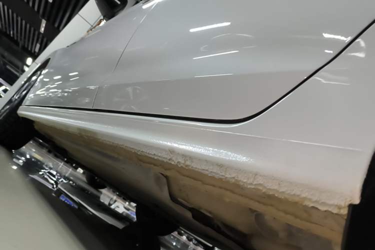 Used Volkswagen Bora 2024 300TSI DSG Prestige Edition Left Side Sill