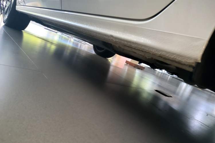 Used Volkswagen Bora 2024 200TSI DSG EnjoyDrive PRO Edition Left Side Sill