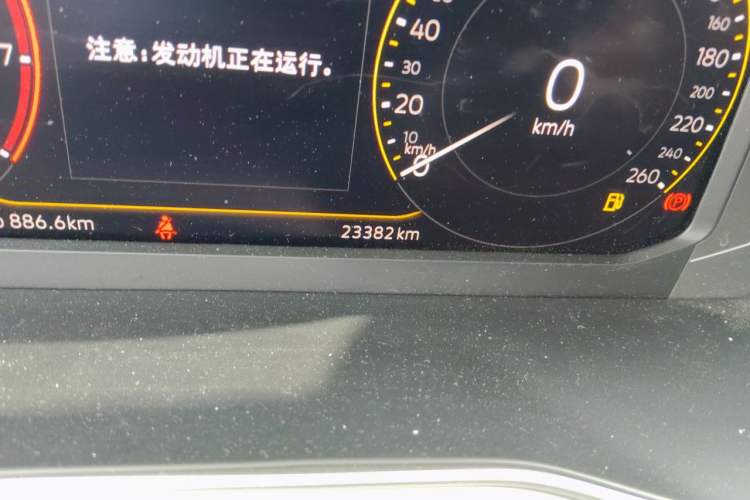 Used Volkswagen Bora 2024 300TSI DSG Prestige Edition Odometer Close Up