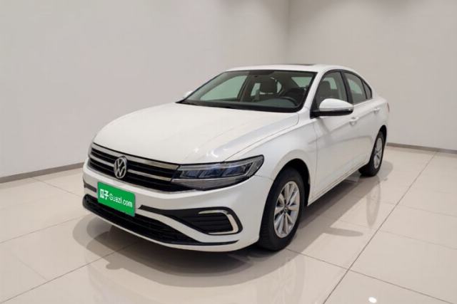 Ojetý Volkswagen Bora 2024 200TSI DSG Comfort Edition