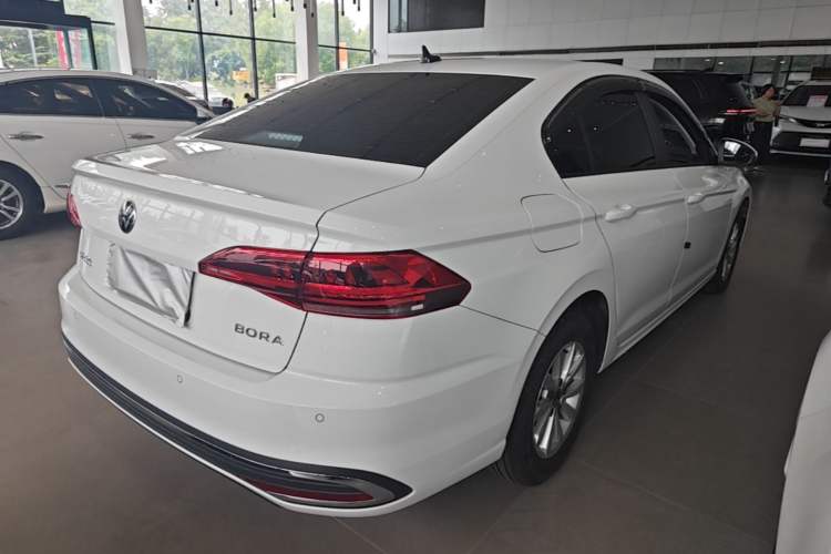 Used Volkswagen Bora 2024 200TSI DSG Comfort Edition Rear Right 45 Deg