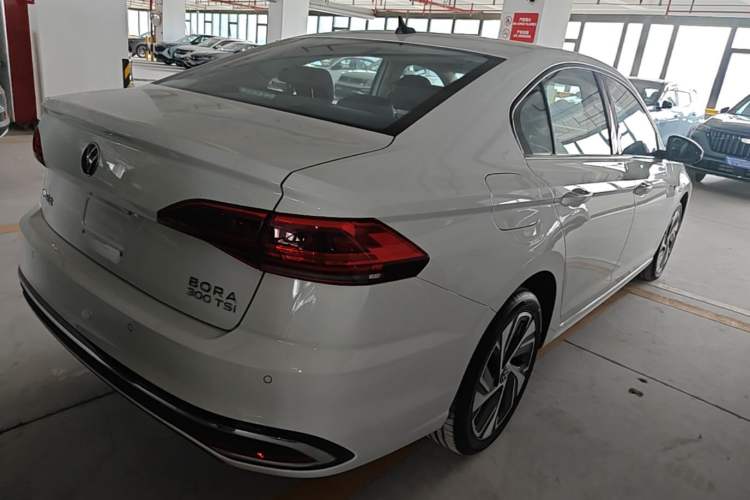 Used Volkswagen Bora 2024 300TSI DSG Prestige Edition Rear Right 45 Deg