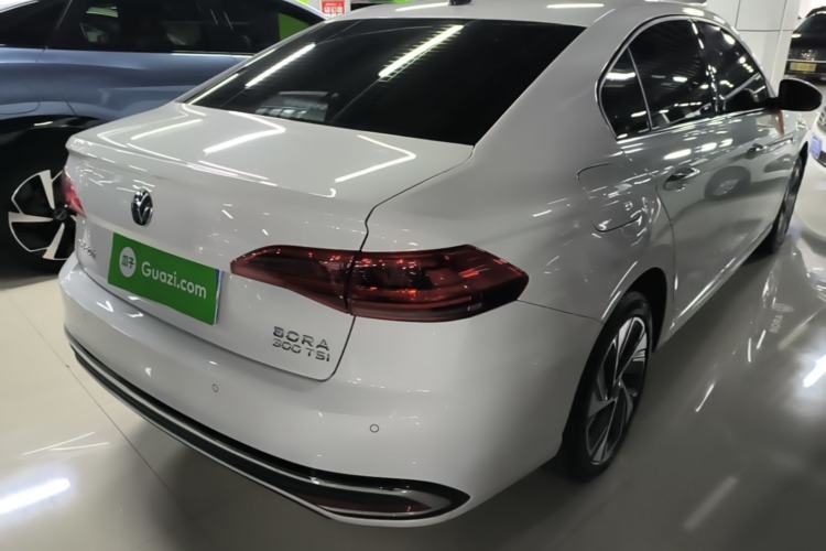 Used Volkswagen Bora 2024 300TSI DSG Prestige Edition Rear Right 45 Deg