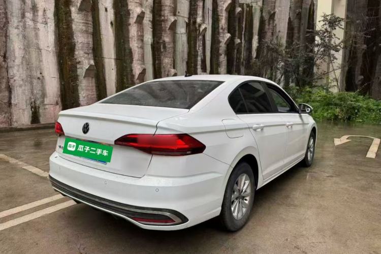 Used Volkswagen Bora 2024 200TSI Manual Comfort Edition Rear Right 45 Deg
