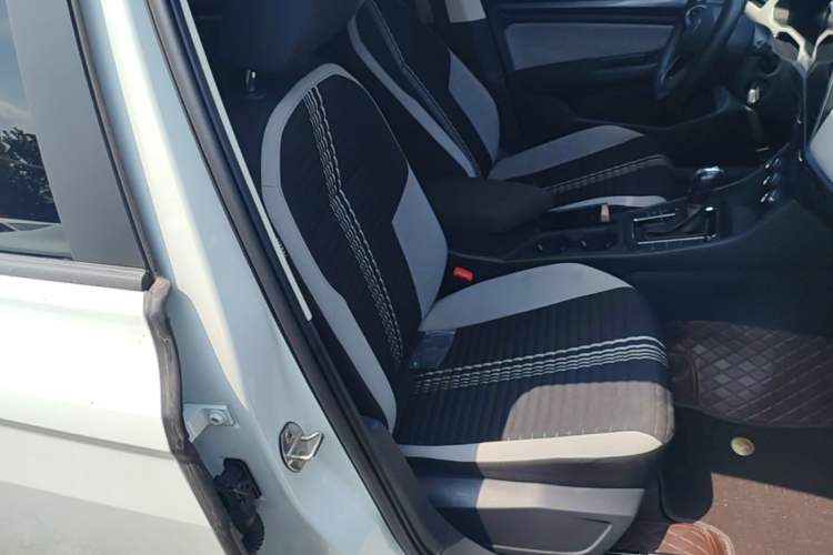 Used Volkswagen Bora 2024 200TSI DSG Comfort Edition Right Front Seat
