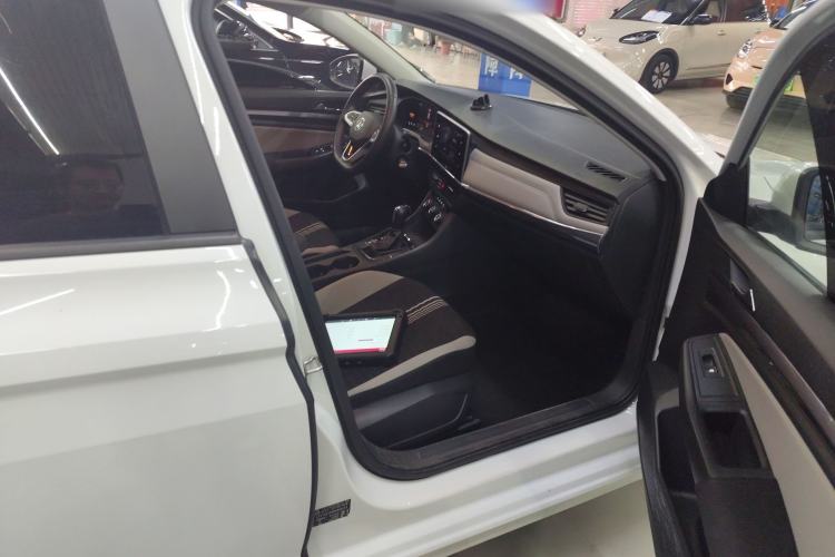 Used Volkswagen Bora 2024 200TSI DSG Comfort Edition Right Front Seat