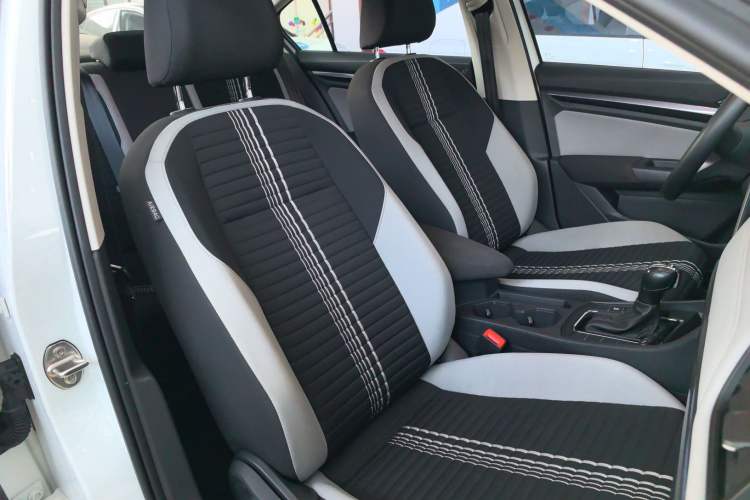 Used Volkswagen Bora 2024 200TSI DSG Comfort Edition Right Front Seat