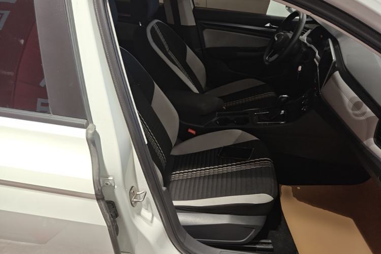 Used Volkswagen Bora 2024 200TSI DSG Comfort Edition Right Front Seat