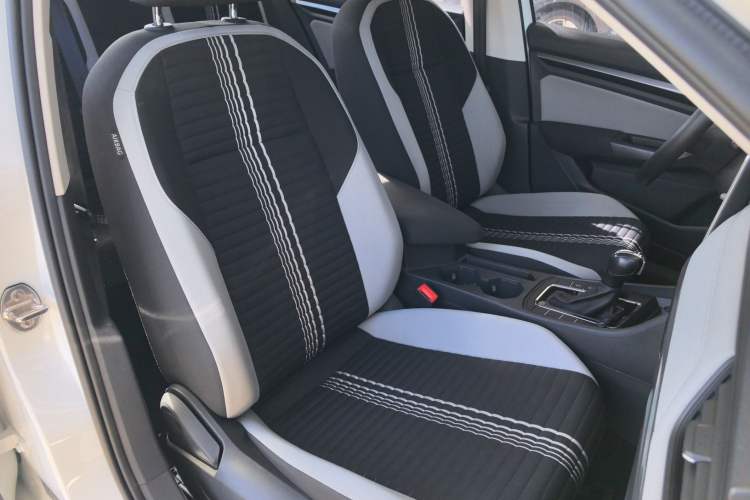 Used Volkswagen Bora 2024 200TSI DSG Comfort Edition Right Front Seat