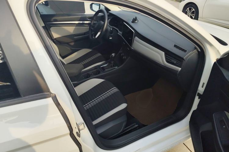 Used Volkswagen Bora 2024 200TSI DSG Comfort Edition Right Front Seat