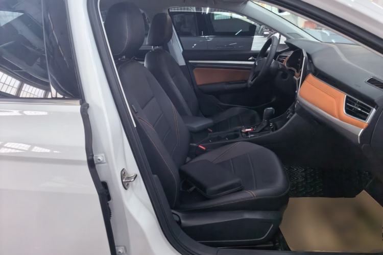 Used Volkswagen Bora 2024 280TSI DSG Comfort Edition Right Front Seat
